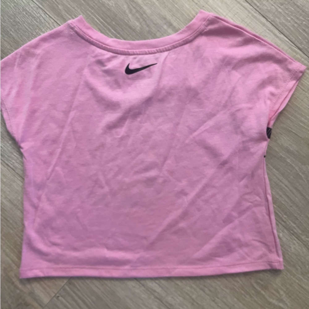Nike Crop Top Tee Shirt XS 3/4 - Picture 2 of 3